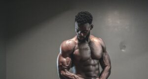 Bodybuilders Lose Fat Without Losing Muscle scaled
