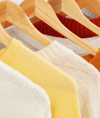 Incorporating Color into Your Wardrobe This Fall