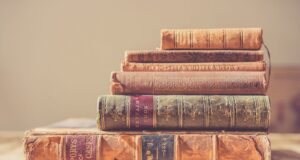 Book Summaries vs Books