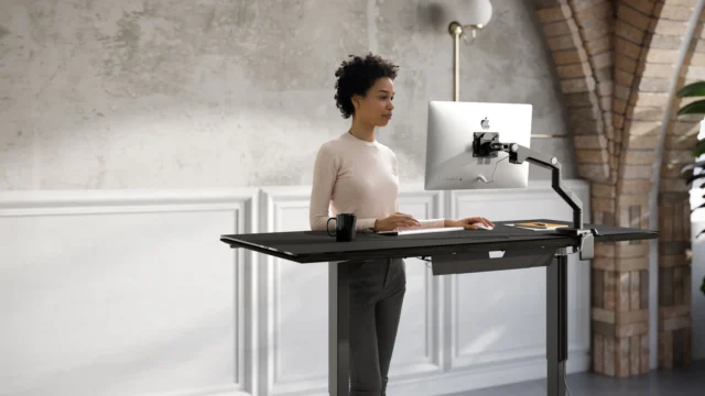 Tips for Embracing Sit-Stand Desks