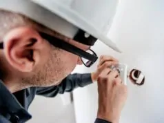 Why It’s Essential to Hire an Electrician in Melbourne electrician repair